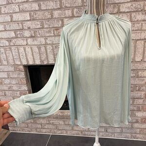 Jennifer Lopez Elegant Light Blue Women's Top size XL